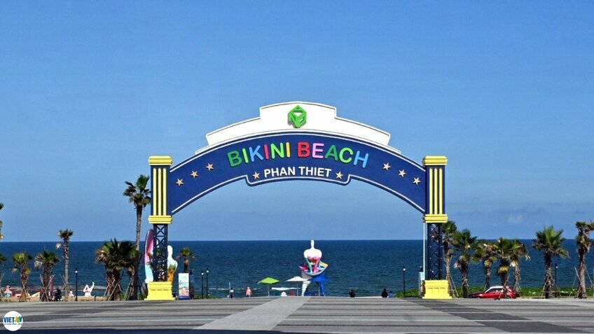 Tour Phan Thiết 2 ngày 1 đêm: Bikini Beach - Jeep Tour - LongBeach Peal (Khởi hành HCM)