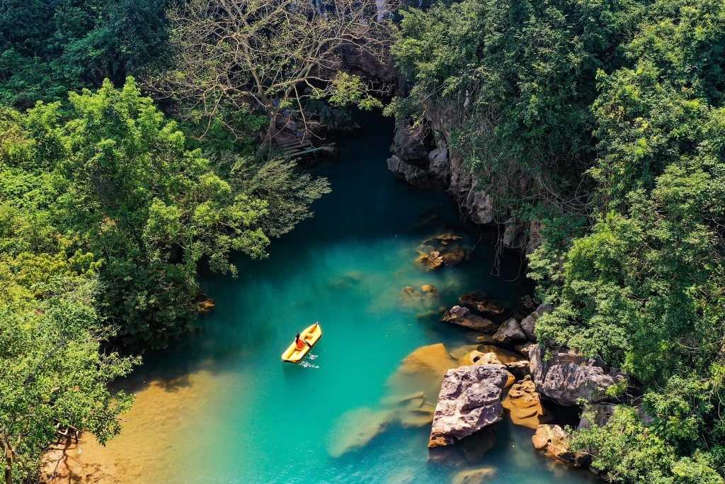 Tour Quảng Bình 4 Ngày 3 Đêm Từ Hà Nội | Động Thiên Đường – Suối Nước Moọc | Vietpower Travel