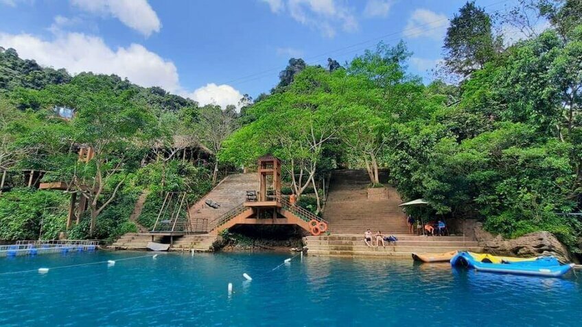 Tour Quảng Bình từ Hà Nội 3N3Đ: Vũng Chùa - Biển Nhật Lệ - Động Thiên Đường - Sông Chày Hang Tối - Đồi Cát - City Tour
