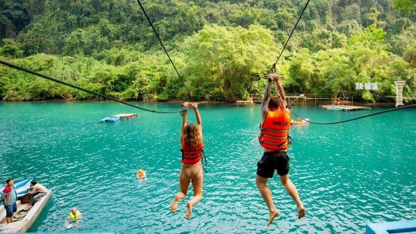 Tour Quảng Bình: Động Thiên Đường - Sông Chày Hang Tối 1 ngày