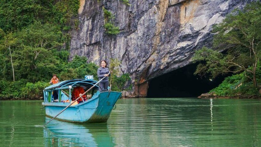 Tour Quảng Bình: Động Thiên Đường - Sông Chày Hang Tối 1 ngày