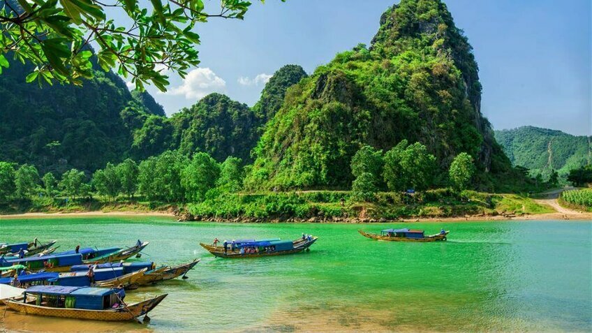 Tour Quảng Bình: Động Thiên Đường - Sông Chày Hang Tối 1 ngày