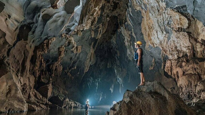 Tour Quảng Bình: Động Thiên Đường - Sông Chày Hang Tối 1 ngày