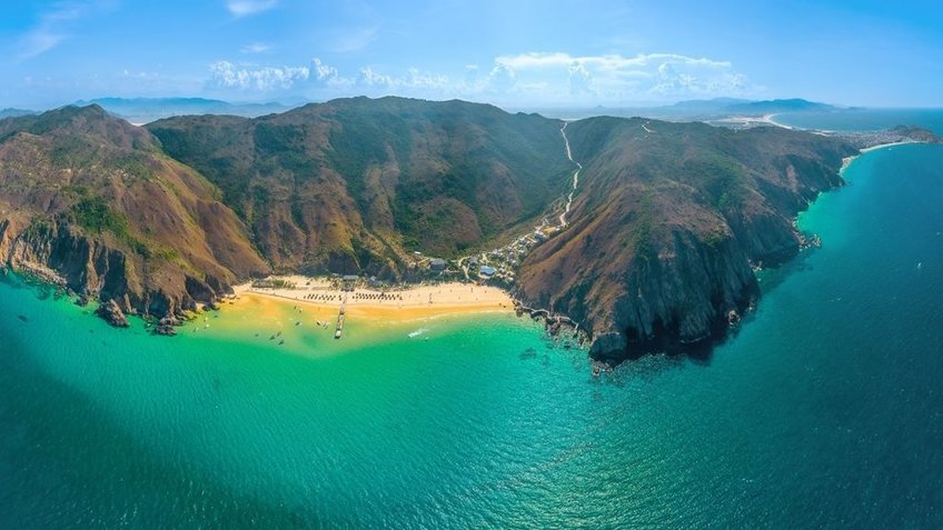 Tour Quy Nhơn Phú Yên 3 Ngày 2 Đêm | Kỳ Co – Eo Gió – Gành Đá Đĩa | Vietpower Travel