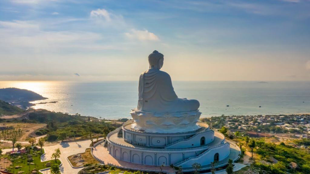 Linh Phong Thiền Tự nổi tiếng linh thiêng
