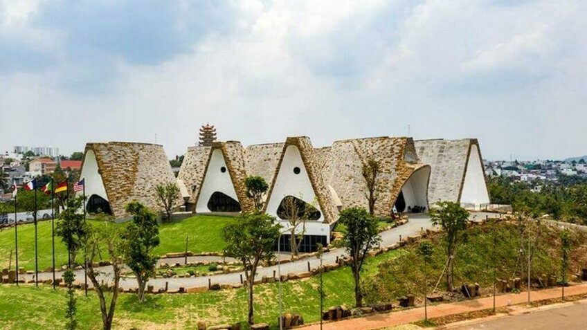 Tour Tây Nguyên 2N1Đ: Khám phá thủ phủ cà phê