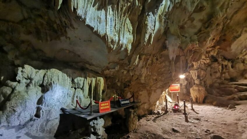 Tour Tết Cao Bằng 2026: Trà Lĩnh - Tịnh Tây - Nga Tuyền - Phố cổ Cẩm Tú - Cổ Long Đại Hiệp Cốc - Thác Bản Giốc 3N2Đ