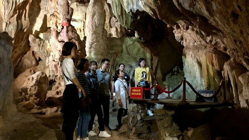Tour Tết Đông Tây Bắc 4N4Đ: HCM - Ba Bể - Thác Bản Giốc - Động Ngườm Ngao