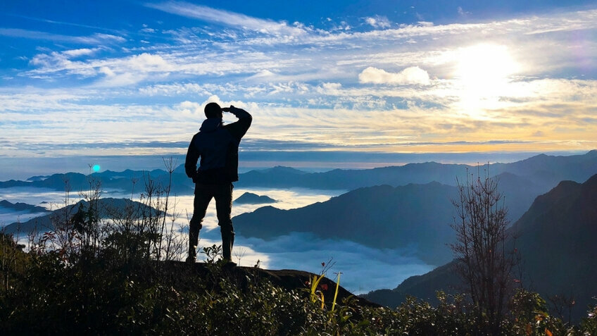 Tour Tết Tà Xùa 2026 Từ Hồ Chí Minh: Trải Nghiệm Săn Mây Trên Đỉnh Non Cao