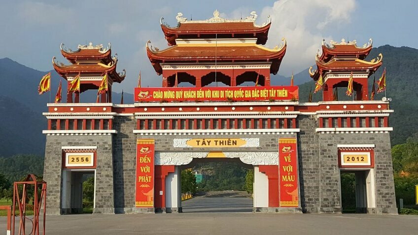 Tour Tết: Thiền viện Trúc Lâm An Tâm - Chùa Tây Thiên 1 ngày