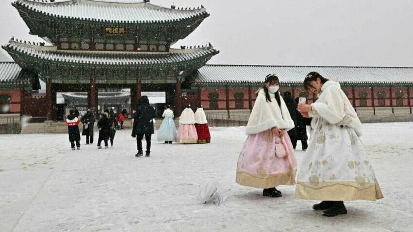 Tour Trượt Tuyết 2026: Hà Nội - Seoul - Lotte World - Trượt Tuyết Elysian - Namsan Tower