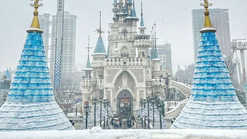 Tour Trượt Tuyết 2026: Hà Nội - Seoul - Lotte World - Trượt Tuyết Elysian - Namsan Tower