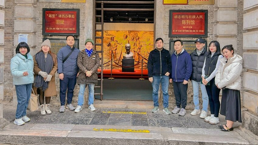 Tour vi vu Trung Quốc không cần hộ chiếu 5N4Đ