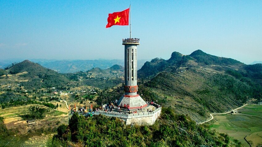 Tour Vòng Cung Đông Bắc: Hà Giang - Cao Bằng - Thác Bản Giốc - Ba Bể 5N4Đ