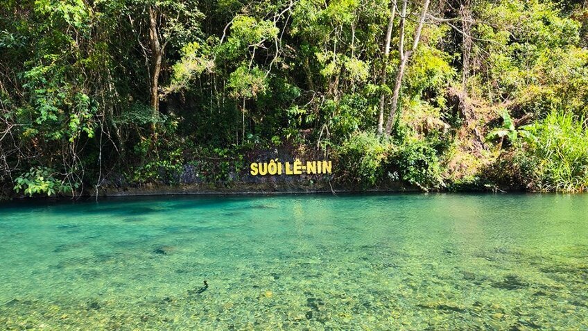Tour Vòng Cung Đông Bắc: Hà Giang - Cao Bằng - Thác Bản Giốc - Ba Bể 5N4Đ