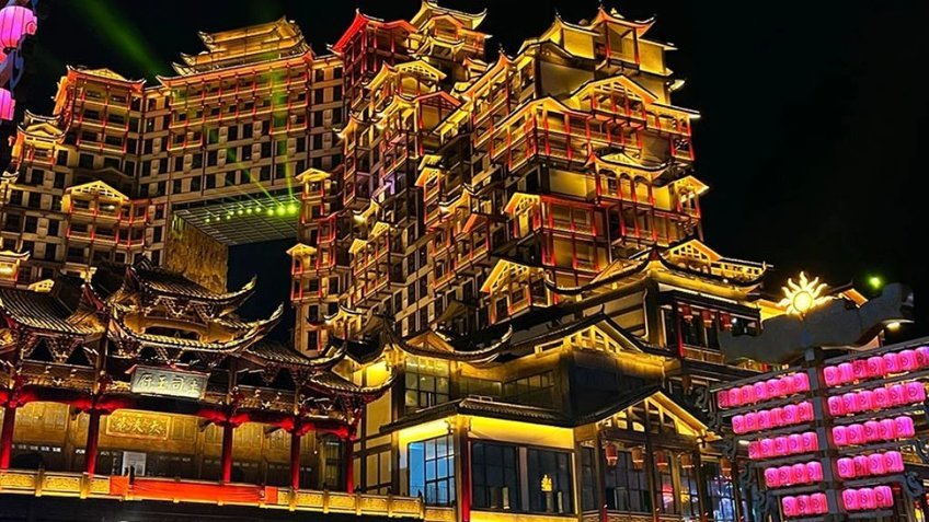 Trung Quốc 5N4Đ: Ân Thi - Trương Gia Giới - Phượng Hoàng Cổ Trấn