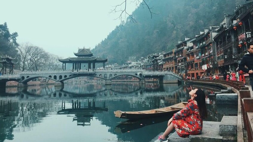 Trung Quốc 5N4Đ: Ân Thi - Trương Gia Giới - Phượng Hoàng Cổ Trấn