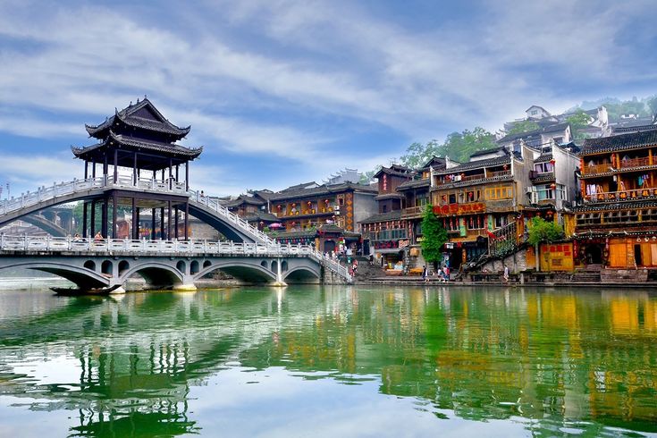 Tour Trương Gia Giới - Phượng Hoàng Cổ Trấn 6N5Đ từ TP.HCM | Bay Vietjet Air | Thiên Môn Sơn