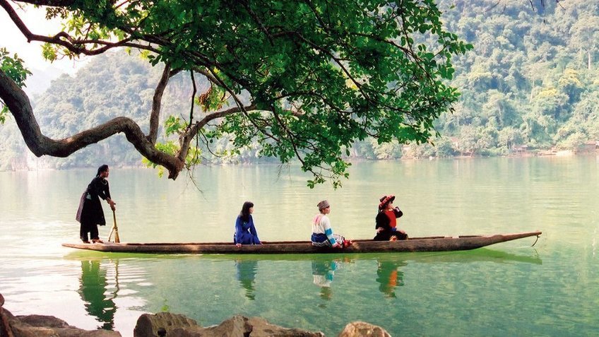 Vòng Cung Đông Bắc: HCM - Hà Nội - Cao Bằng - Ba Bể - Hà Giang 5N5Đ