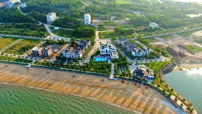 Combo 2N1Đ: Du thuyền Paradise Delight 5* + Paradise Suites Hotel Hạ Long 4*