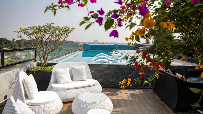 Combo 2N1Đ Lalita Boutique Hotel & Spa Ninh Bình 4* + Ăn tối đặc sản (Miễn phí tiệc trà chiều tại Sky Bar)