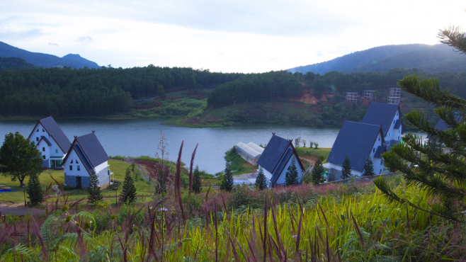 Combo 3N2Đ Đà Lạt Wonder Resort 4* + Vé máy bay từ Hồ Chí Minh