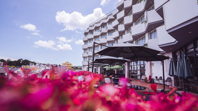 Combo 3N2Đ Golf Valley Đà Lạt 4* + Vé máy bay
