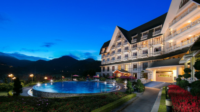 Combo 3N2Đ Swiss-BelResort Tuyền Lâm 5* + Vé máy bay