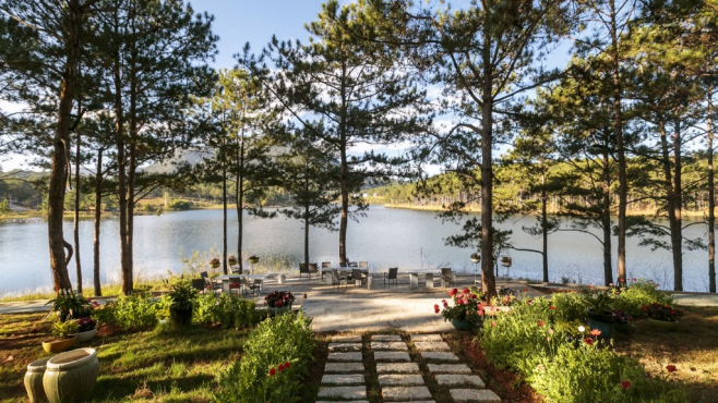 Combo 3N2Đ Terracotta Resort Đà Lạt 5* + Vé máy bay