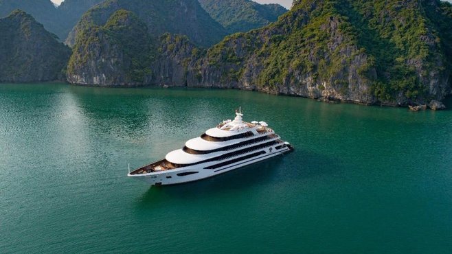 Combo Du thuyền Scarlet Pearl + Delasea Hotel Hạ Long 3 ngày 2 đêm