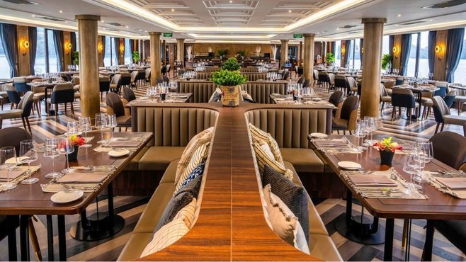 Combo Hạ Long 2N1Đ: Novotel Hotel 4* + Du thuyền Ambassador ăn tối