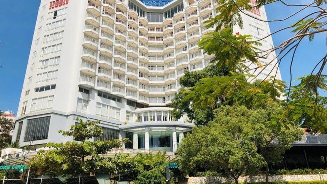 Combo Hạ Long 2N1Đ: Novotel Hotel 4* + Du thuyền Ambassador ăn tối