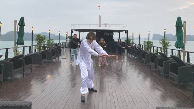 Combo Hạ Long 3N2Đ: Du thuyền Rosy + Delasea Hotel Hạ Long 5*
