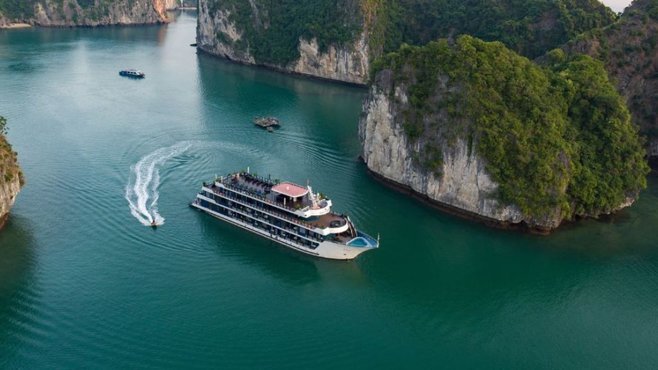 Combo Hạ Long 3N2Đ: Du thuyền Rosy + Delasea Hotel Hạ Long 5*