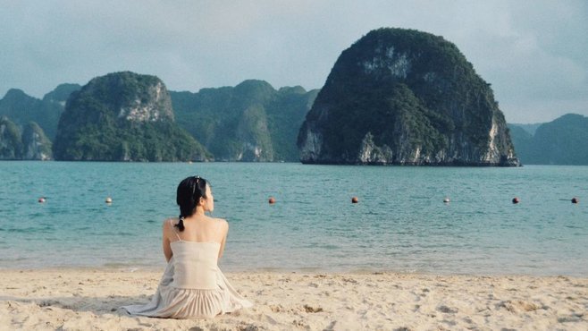 Combo Hạ Long đẳng cấp 2N1Đ: Du thuyền La Casta 1 ngày + Tuần Châu Resort 4*