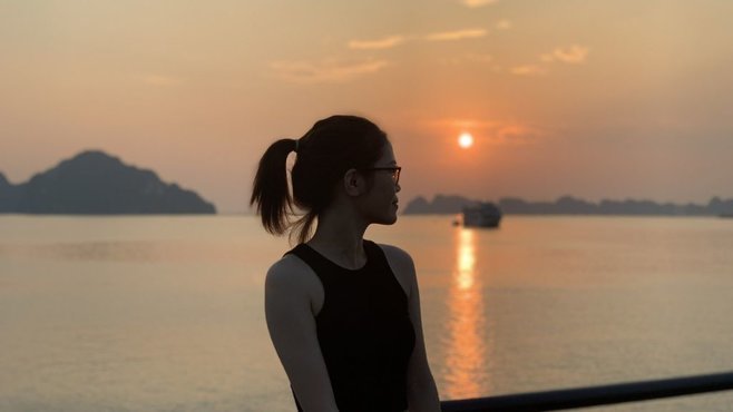 Combo Hạ Long đẳng cấp 2N1Đ: Du thuyền La Casta 1 ngày + Tuần Châu Resort 4*