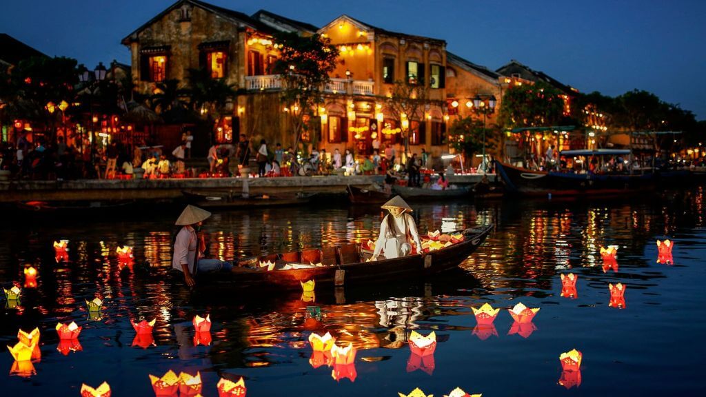 Combo Hà Nội - Đà Nẵng 4N3Đ: Khách sạn 5* + Vé máy bay khứ hồi Vietjet Air