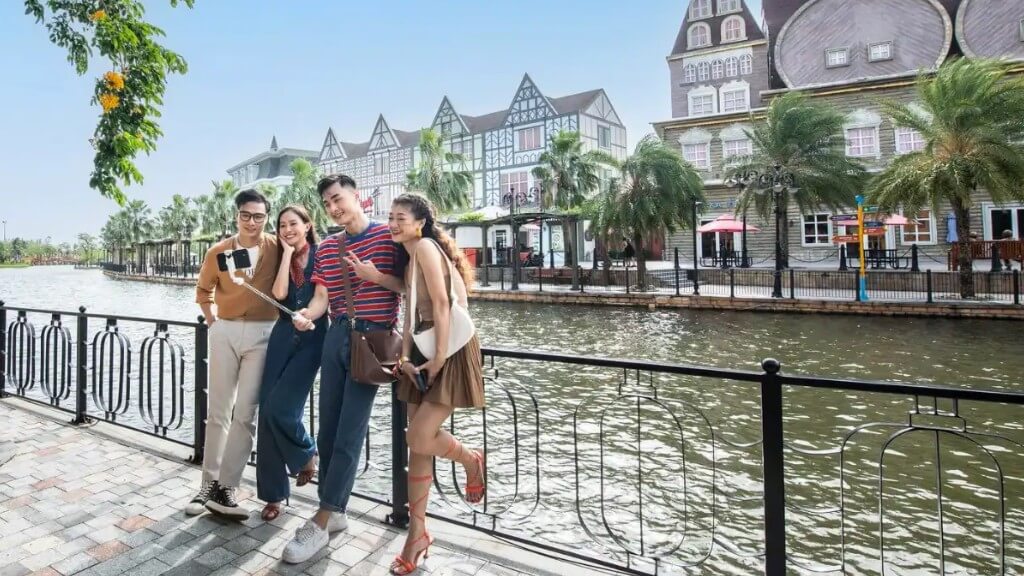 Combo Hà Nội - Đà Nẵng 4N3Đ: Vinpearl Resort & Golf Nam Hội An 5* + Vé máy bay khứ hồi Vietjet Air