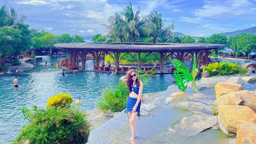 Combo Hà Nội - Nha Trang 4N3Đ: Khách sạn 4* + Vé máy bay khứ hồi Bamboo airways
