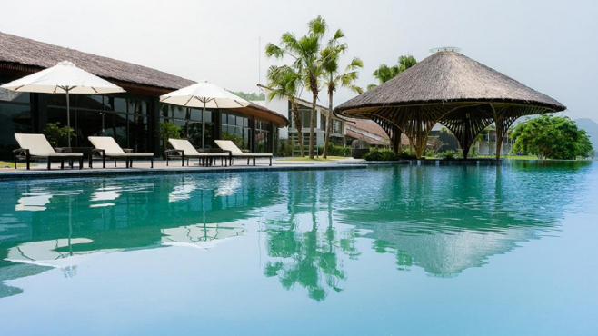 Combo Hòa Bình 2N1Đ: Serena Resort Kim Bôi 4* + 1 bữa ăn chính