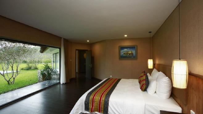 Combo Hòa Bình 2N1Đ: Serena Resort Kim Bôi 4* + 1 bữa ăn chính