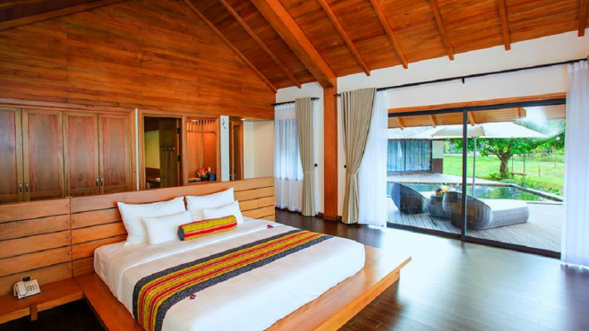 Combo Hòa Bình 2N1Đ: Serena Resort Kim Bôi 4* + 1 bữa ăn chính