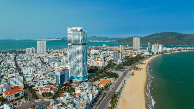Combo Quy Nhơn từ Hà Nội 4N3Đ: Khách sạn 5* + Vé máy bay khứ hồi Vietjet Air