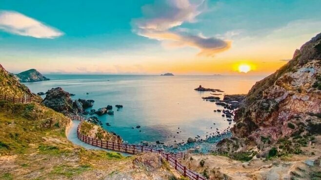 Combo Quy Nhơn từ Hà Nội 4N3Đ: Khách sạn 5* + Vé máy bay khứ hồi Vietjet Air