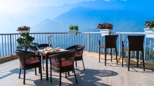 Combo Sapa 2N1Đ Khách sạn 4 sao + Xe khứ hồi