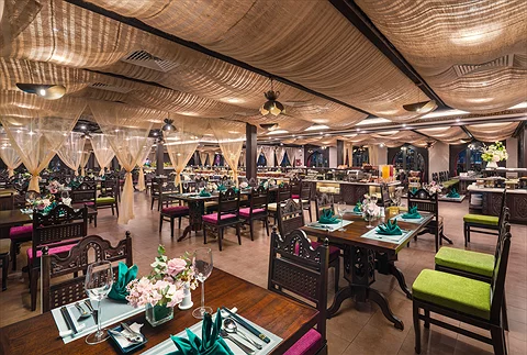 Du Thuyền Sang Trọng Diamond Era Cruise Hạ Long