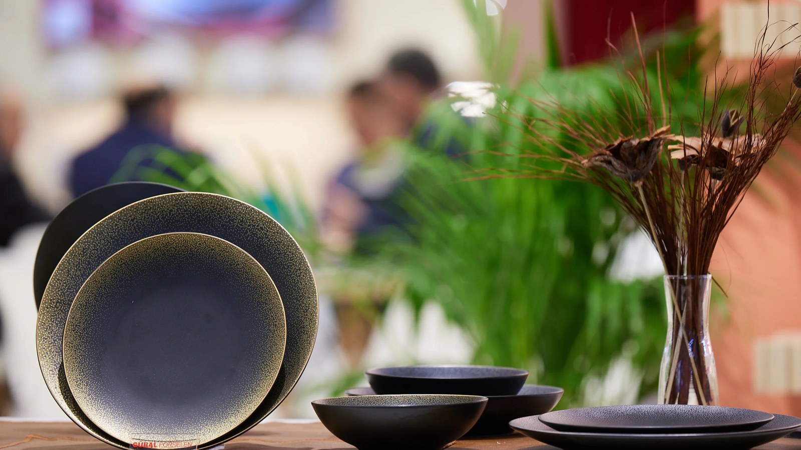 Đồ bàn ăn tại Ambiente – Ảnh: Messe Frankfurt