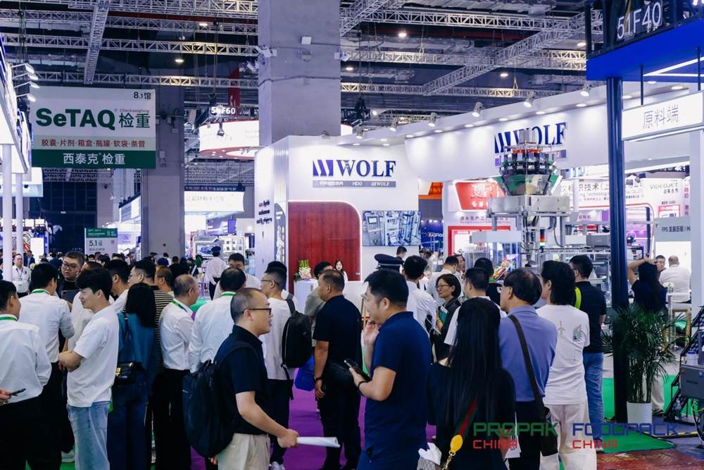 Khảo sát máy đóng gói tại ProPak China – Vietpower Travel.