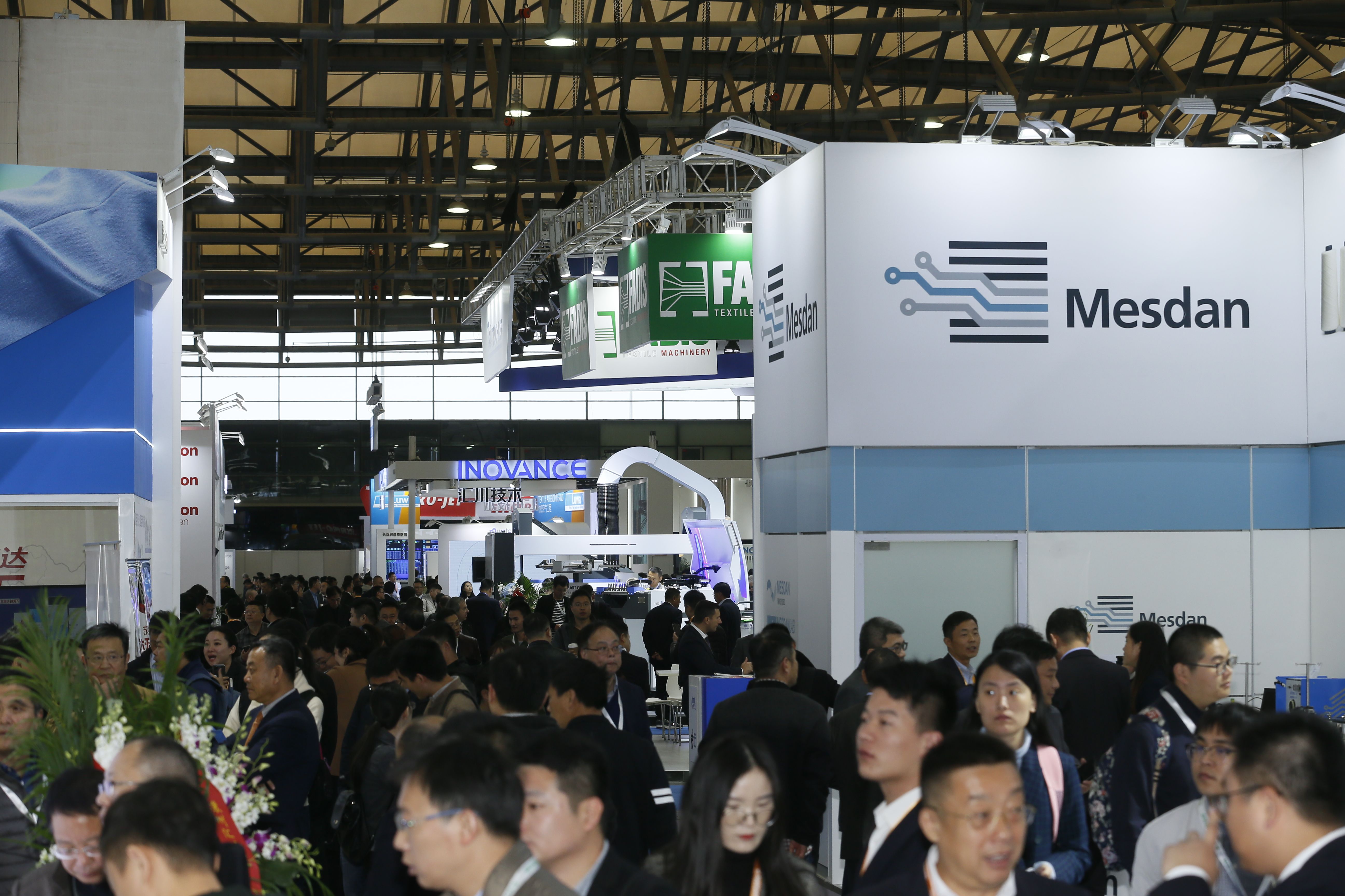 Tour ShanghaiTex Thượng Hải – Công nghệ máy móc dệt may