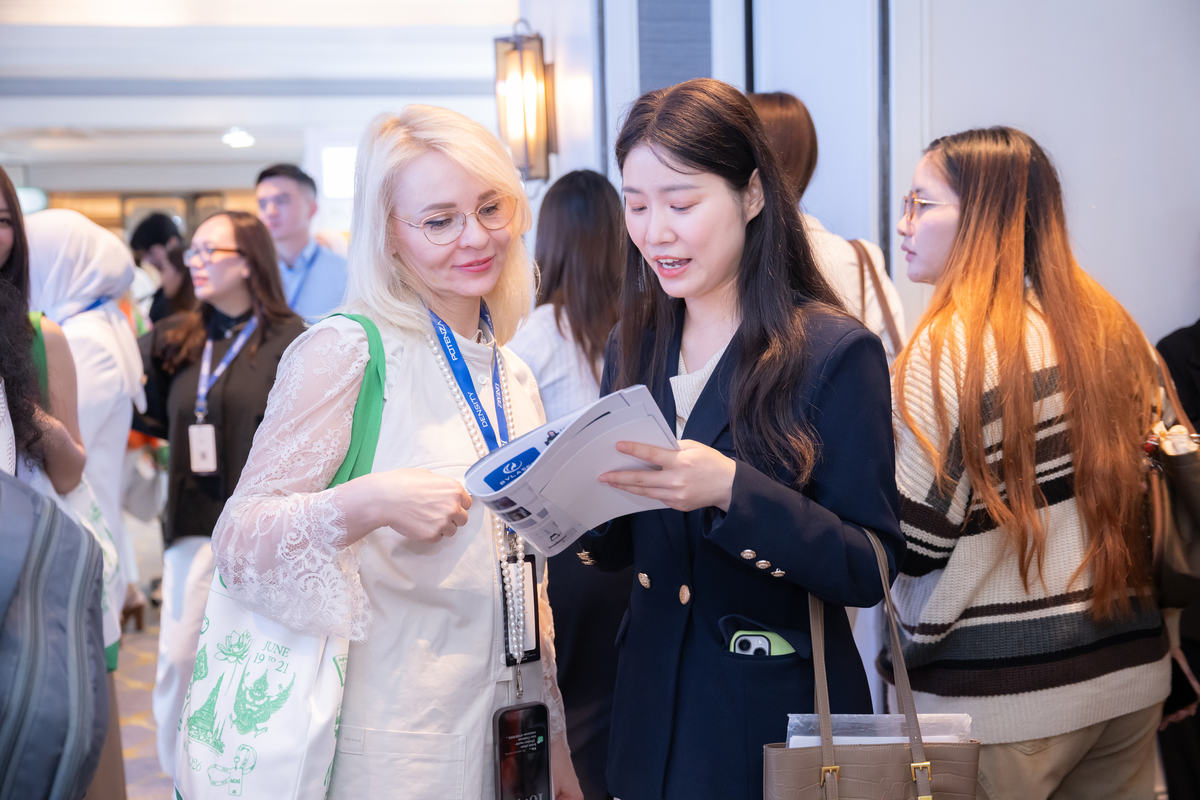 Tour IMCAS Asia Bangkok – Công tác hội nghị thẩm mỹ